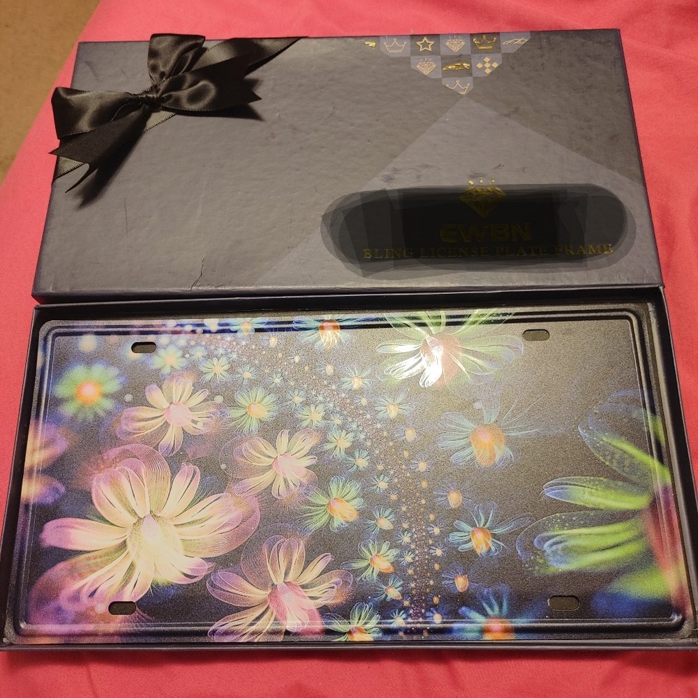 Floral license plate